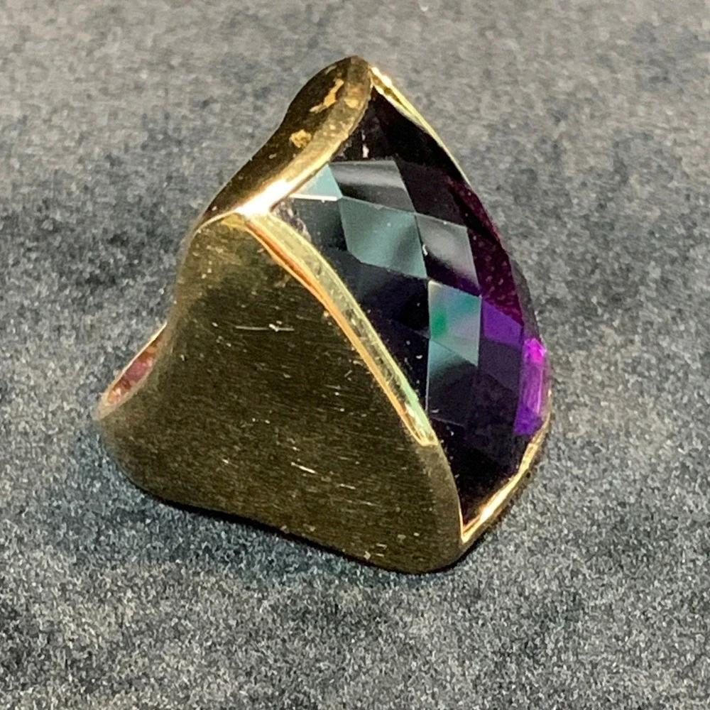 Gold Tone Purple Checkerboard Facet Statement Cocktail Ring Size 9.25